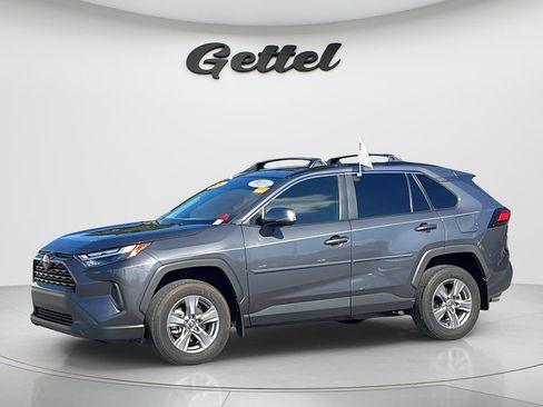 Used 2024 Toyota RAV4 XLE w/ Convenience Package FWD image 1