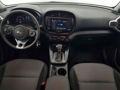Used 2020 Kia Soul LX image 15