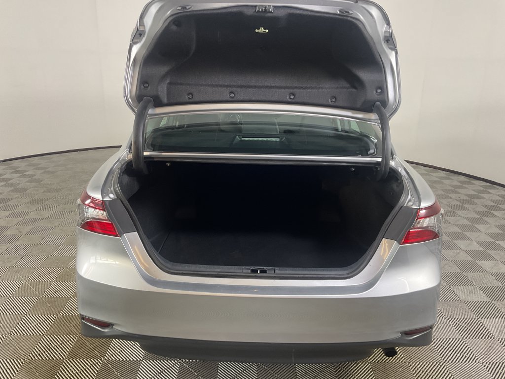 Used 2024 Toyota Camry LE FWD image 20