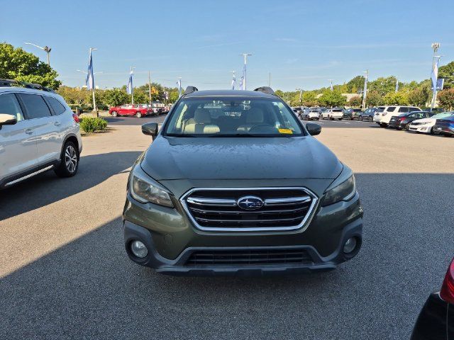 Used 2019 Subaru Outback 2.5i Premium AWD/4WD image 2