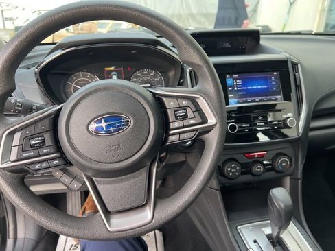 Used 2023 Subaru Impreza Premium image 9
