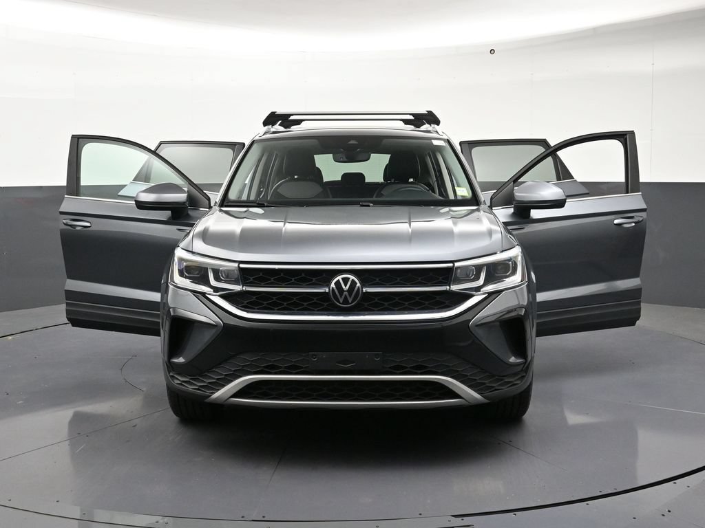 Used 2023 Volkswagen Taos SEL AWD/4WD image 38