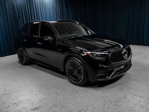 Certified 2026 Mercedes-Benz GLC 43 AMG 4MATIC image 3