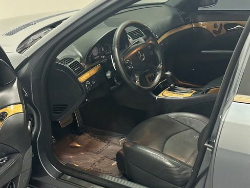Used 2008 Mercedes-Benz E 63 AMG Sedan w/ Premium Pkg 2 image 8