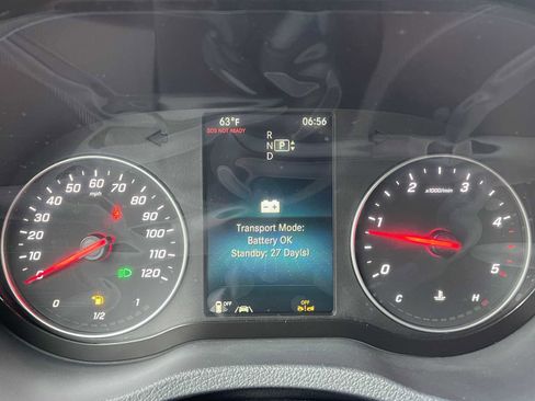 Used 2024 Mercedes-Benz Sprinter 2500 image 24