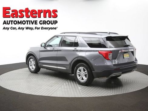 Used 2023 Ford Explorer XLT w/ Equipment Group 202A AWD/4WD image 63