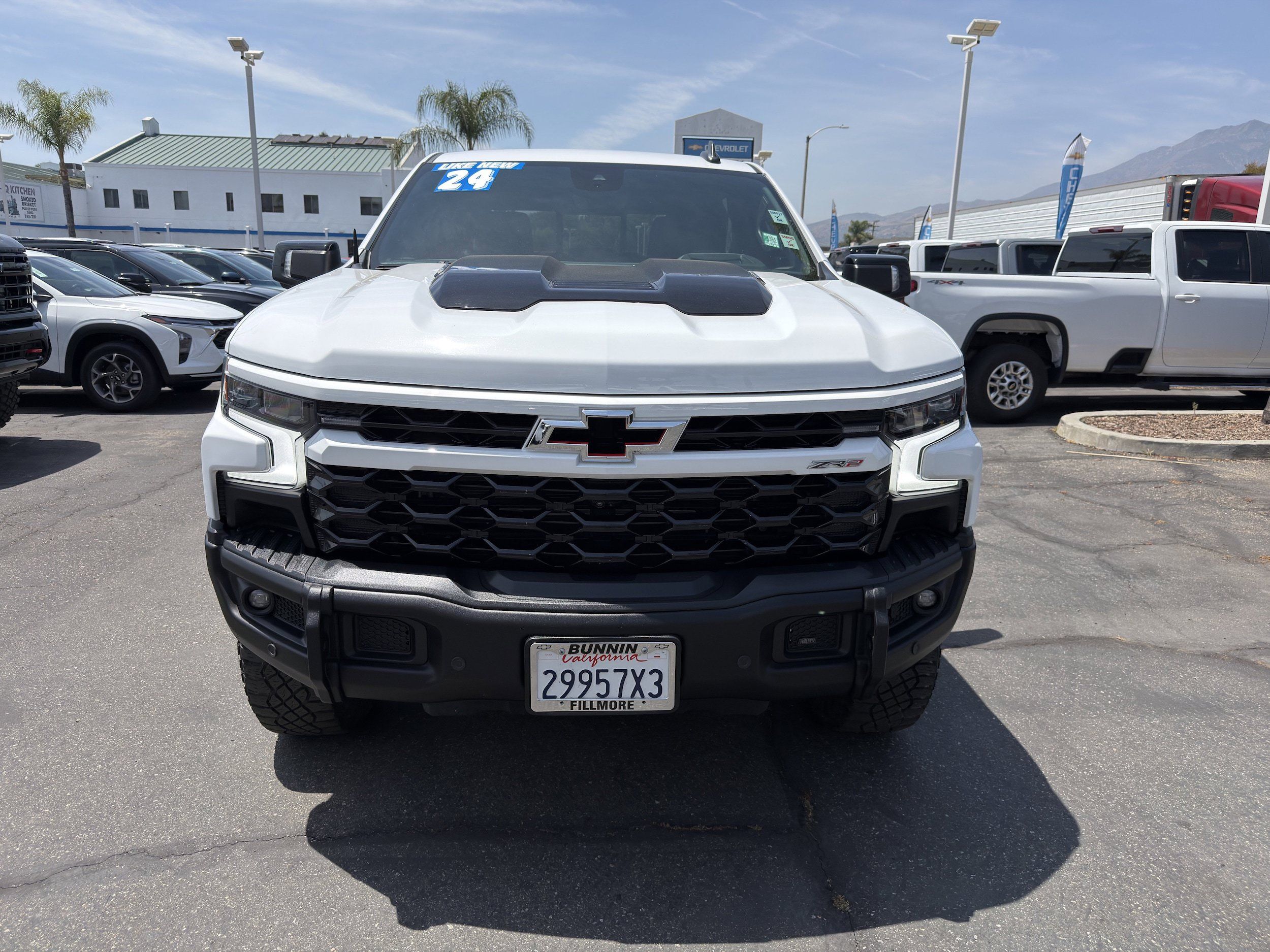 Used 2024 Chevrolet Silverado 1500 ZR2 w/ ZR2 Bison Edition AWD/4WD image 3