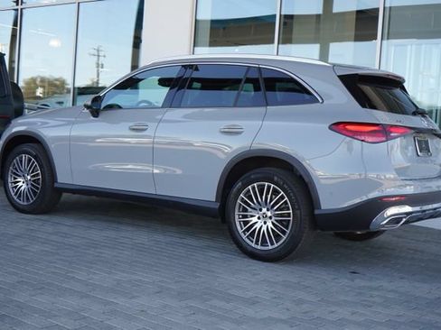 Used 2026 Mercedes-Benz GLC 300 image 6