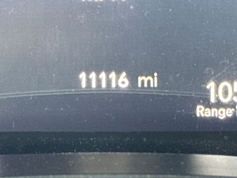 Used 2024 Chrysler Pacifica Limited w/ S Appearance Package image 41