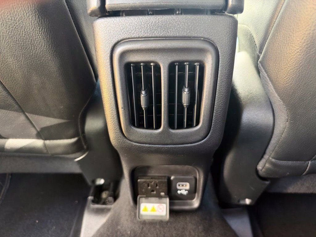 Used 2019 Jeep Compass Trailhawk w/ Leather Interior Group AWD/4WD image 32