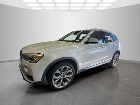 Used 2015 BMW X3 xDrive28i AWD/4WD image 3