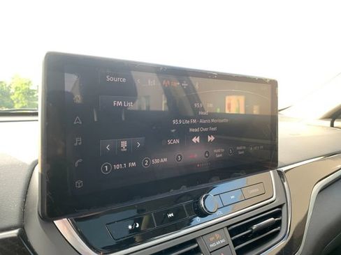 Used 2023 Nissan Altima 2.5 SR w/ SR Premium Package FWD image 19