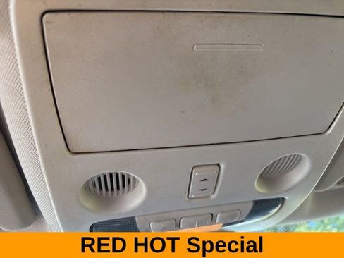 Used 2021 Ford EcoSport SE w/ SE Convenience Package image 29