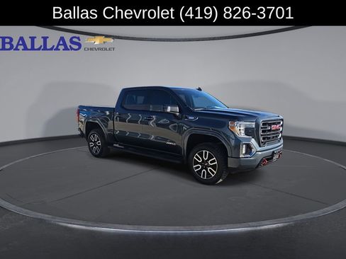 Used 2020 GMC Sierra 1500 AT4 w/ AT4 Preferred Package image 2