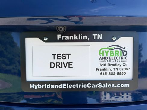 Used 2023 Tesla Model 3 Standard Range RWD image 4
