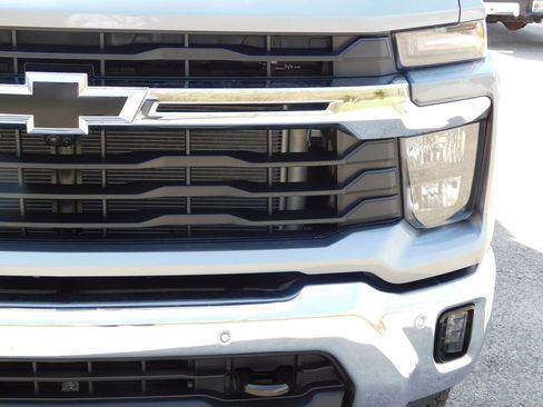 New 2026 Chevrolet Silverado 2500 LT w/ All Star Edition AWD/4WD image 16