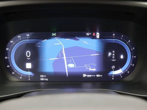 Used 2025 Volvo XC40 B5 Plus image 20