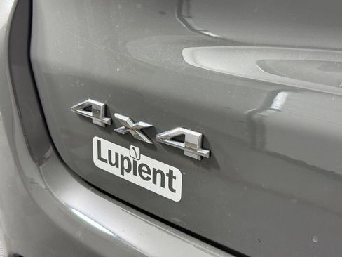 Used 2023 Jeep Compass Latitude image 7