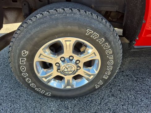 Used 2022 RAM 2500 Big Horn w/ Level C Equiment Group AWD/4WD image 9