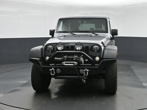 Used 2016 Jeep Wrangler Unlimited Sport AWD/4WD image 2