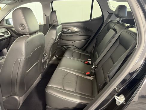 Used 2022 GMC Terrain SLT image 7