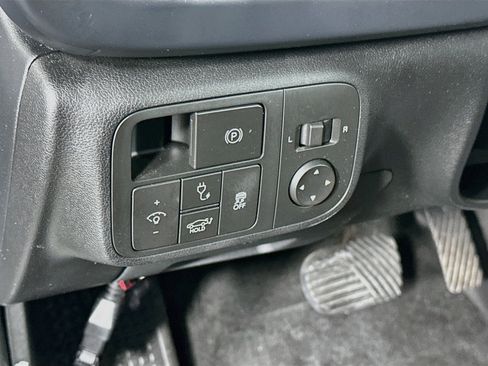Used 2024 Hyundai Ioniq 6 SE RWD image 17