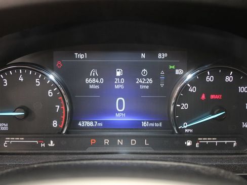 Used 2023 Ford Explorer XLT w/ Equipment Group 202A AWD/4WD image 22
