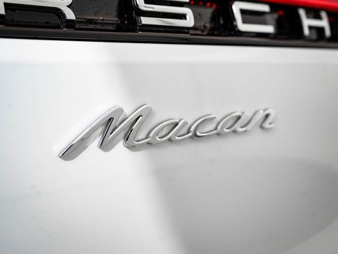 Used 2026 Porsche Macan image 20