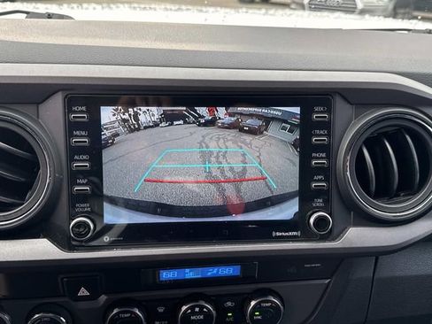 Used 2023 Toyota Tacoma TRD Off-Road image 25