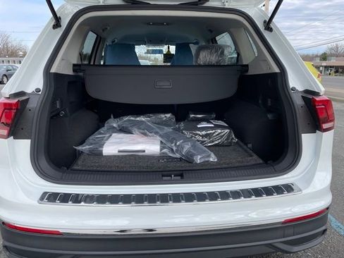 Used 2022 Volkswagen Tiguan S AWD/4WD image 6