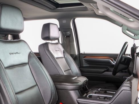 Used 2024 GMC Sierra 2500 Denali w/ Denali Reserve Package image 31