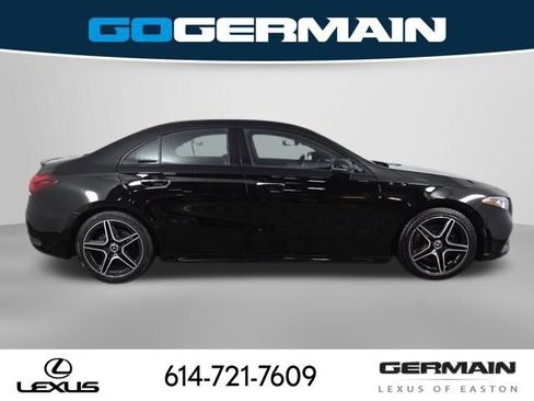 Used 2019 Mercedes-Benz A 220 4MATIC w/ AMG Line image 7