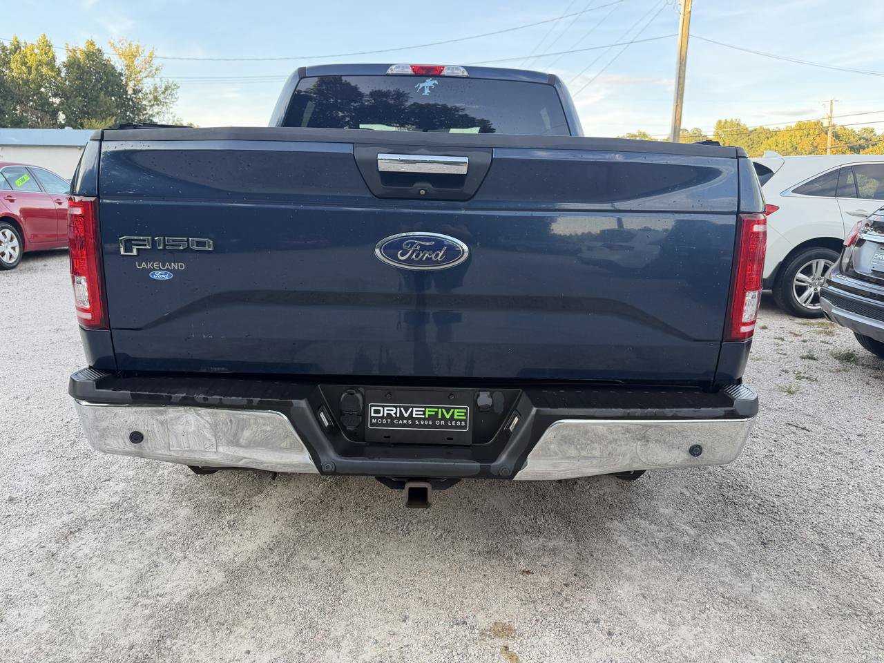 Used 2015 Ford F150 XLT w/ Equipment Group 301A Mid RWD image 4