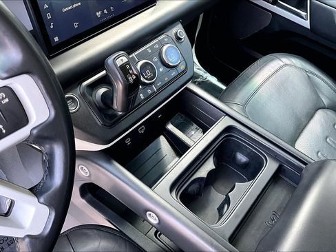 Used 2020 Land Rover Defender 110 HSE image 17