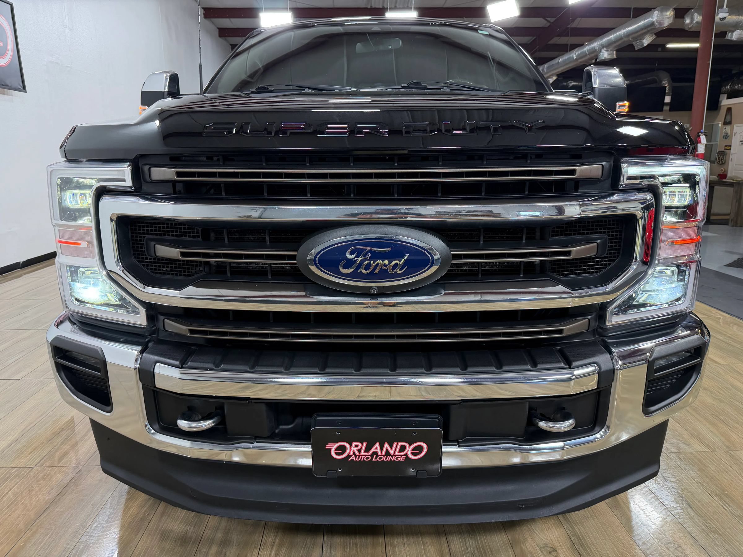 Used 2021 Ford F250 King Ranch w/ King Ranch Ultimate Package AWD/4WD image 2