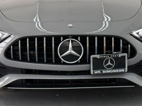 Used 2023 Mercedes-Benz SL 43 AMG image 17