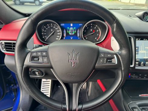 Used 2019 Maserati Levante GranSport AWD/4WD image 30