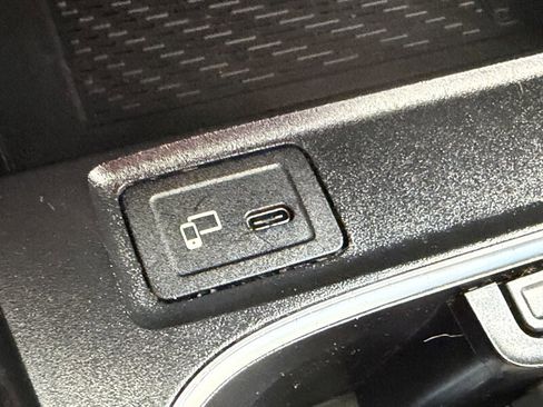 Used 2019 Mercedes-Benz A 220 4MATIC image 27
