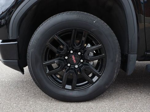 Used 2024 GMC Sierra 1500 Elevation image 25
