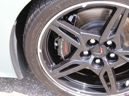 Used 2024 Chevrolet Corvette Stingray Coupe w/ Z51 Performance Package RWD image 2