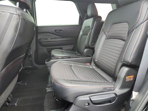Used 2024 Nissan Pathfinder Rock Creek image 21