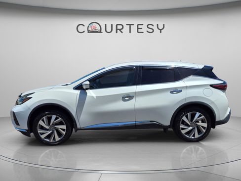 Used 2019 Nissan Murano SL w/ SL Technology Package FWD image 2
