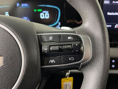 Used 2023 Kia Sportage LX AWD/4WD image 29