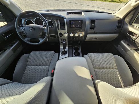 Used 2013 Toyota Tundra 2WD CrewMax w/ Tow Pkg image 36