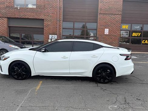 Used 2021 Nissan Maxima SR w/ Sport Mat Group image 19
