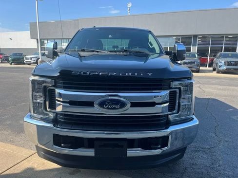 Used 2019 Ford F250 XL w/ STX Appearance Package AWD/4WD image 2