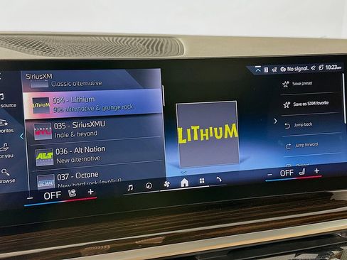 Used 2026 BMW X5 xDrive40i w/ Climate Comfort Package image 18