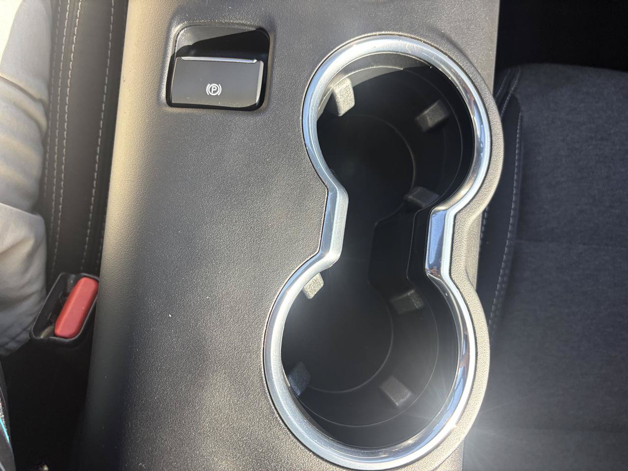 Used 2025 Ford Mustang Coupe RWD image 19