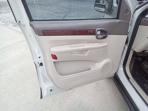 Used 2007 Buick Rendezvous CXL w/ CXL Luxury Package image 15