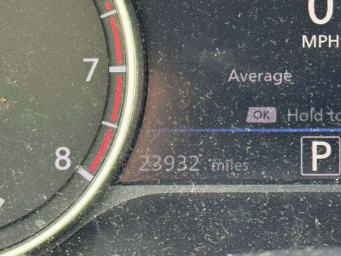 Certified 2025 Nissan Sentra SR image 25